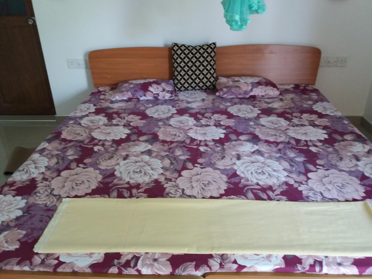 Ishitha Homestay Тангале Екстериор снимка