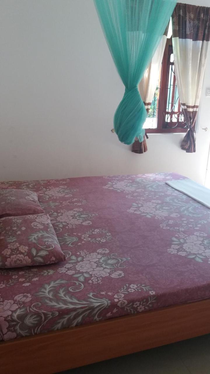 Ishitha Homestay Тангале Екстериор снимка